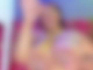 Cynthia's Live Sex Cam Show