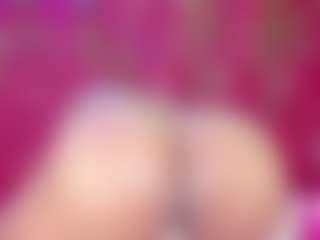 Cynthia's Live Sex Cam Show