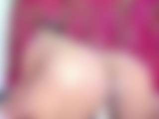 Live cam show with Cynthia - Ebony Squirt on Dare Cams