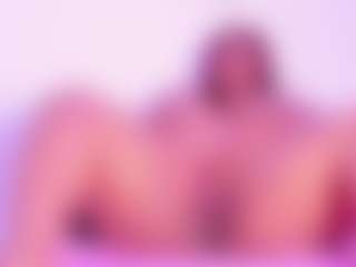 Cynthia's Live Sex Cam Show