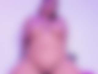 Cynthia's Live Sex Cam Show