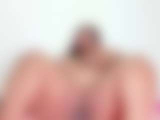 Cynthia's Live Sex Cam Show