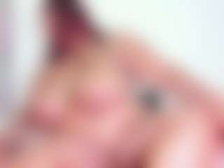 Cynthia's Live Sex Cam Show