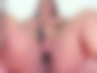 Cynthia's Live Sex Cam Show