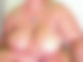 Cynthia's Live Sex Cam Show