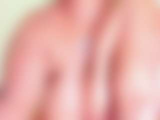 Cynthia's Live Sex Cam Show