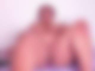 Cynthia's Live Sex Cam Show