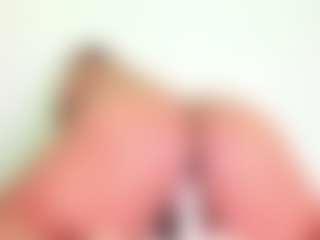 Live cam show with Cynthia - Red Hair Dildo on Camsoda