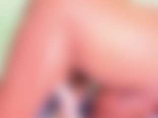 Cynthia's Live Sex Cam Show