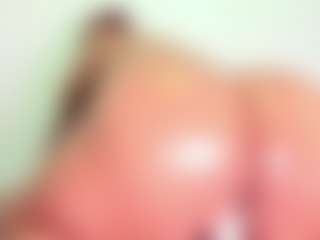 Cynthia's Live Sex Cam Show