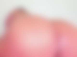 Cynthia's Live Sex Cam Show