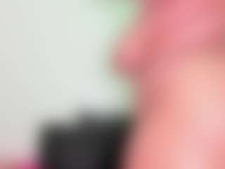 Cynthia's Live Sex Cam Show