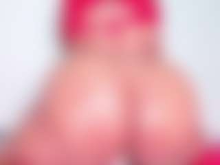 Cynthia's Live Sex Cam Show