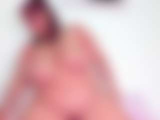 Cynthia's Live Sex Cam Show