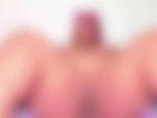 Cynthia's Live Sex Cam Show