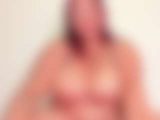 Cynthia's Live Sex Cam Show