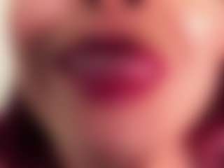 Cynthia's Live Sex Cam Show