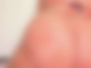 Cynthia's Live Sex Cam Show