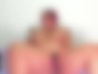 Cynthia's Live Sex Cam Show