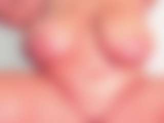 Cynthia's Live Sex Cam Show