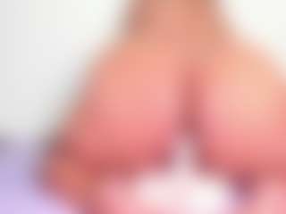 Cynthia's Live Sex Cam Show