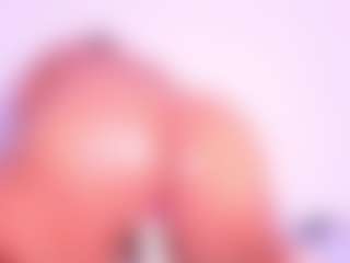 Cynthia's Live Sex Cam Show