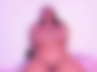 Cynthia's Live Sex Cam Show