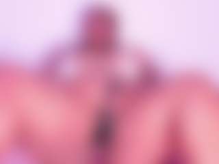 Cynthia's Live Sex Cam Show