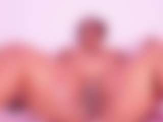 Cynthia's Live Sex Cam Show
