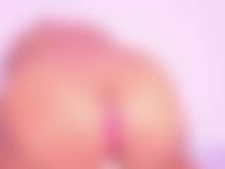 Cynthia's Live Sex Cam Show
