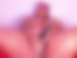 Cynthia's Live Sex Cam Show