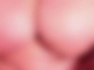 Cynthia's Live Sex Cam Show