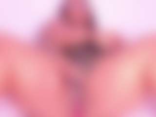 Cynthia's Live Sex Cam Show