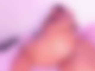 Cynthia's Live Sex Cam Show