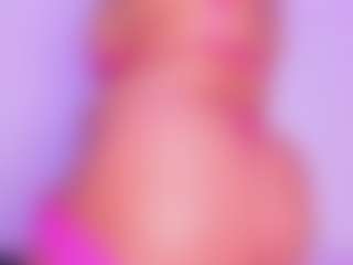 Cynthia's Live Sex Cam Show