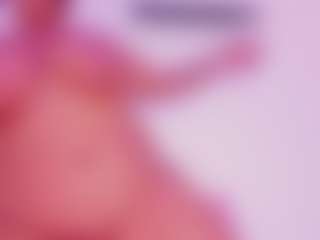 Cynthia's Live Sex Cam Show