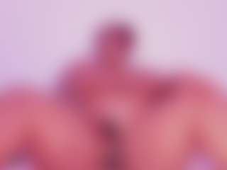 Cynthia's Live Sex Cam Show