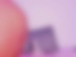 Cynthia's Live Sex Cam Show