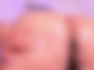 Cynthia's Live Sex Cam Show