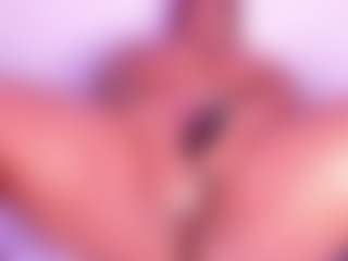 Live cam show with Cynthia - Anal Toys on Camsoda