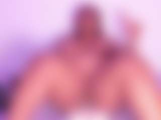 Cynthia's Live Sex Cam Show