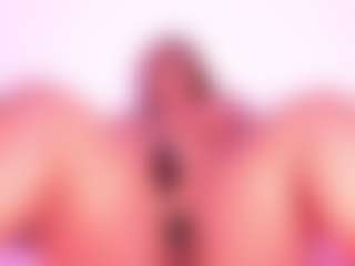 Cynthia's Live Sex Cam Show