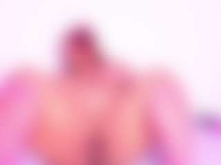 Live cam show with Cynthia - Athletic BBW on Dolls Live