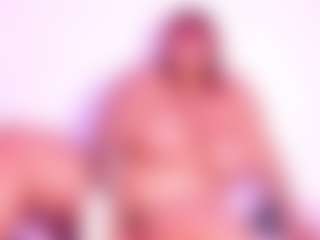 Live cam show with Cynthia - Red Hair MILF on Camsoda