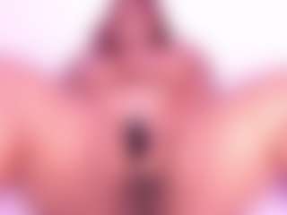 Cynthia's Live Sex Cam Show