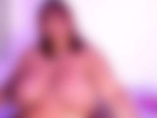 Live cam show with Cynthia - Double Penetration on fapnchat