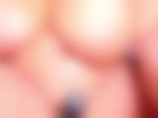 Cynthia's Live Sex Cam Show