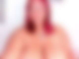 Cynthia's Live Sex Cam Show