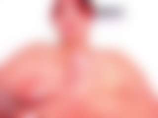 Live cam show with Cynthia - HD MILF on LiveSexCams6