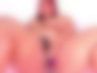 Cynthia's Live Sex Cam Show
